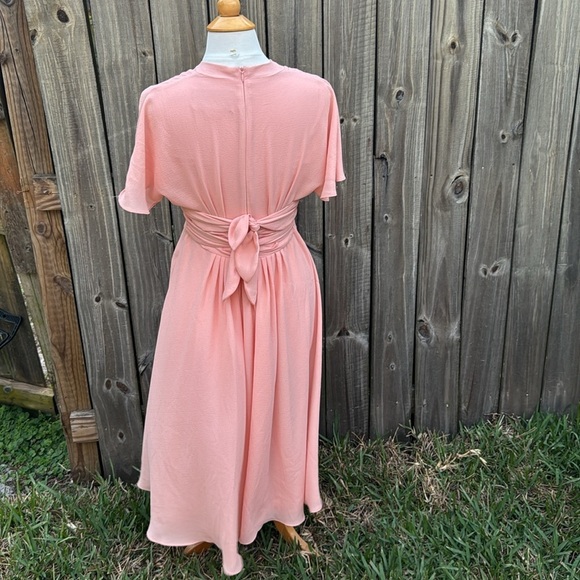 GAL MEETS GLAM Jane Tie Waist Midi Dress Coral PINK CREPE V NECK SIZE 4 - Picture 7 of 9